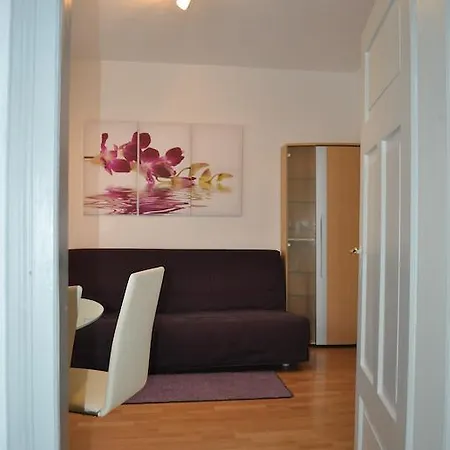 公寓 Modern Flat Between Munich & Bavarian Lakes 考夫博伊伦